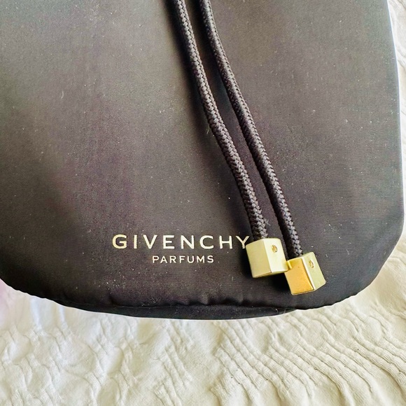 Givenchy Irresistible Small Black Bucket Bag & Fragrance - Picture 8 of 8